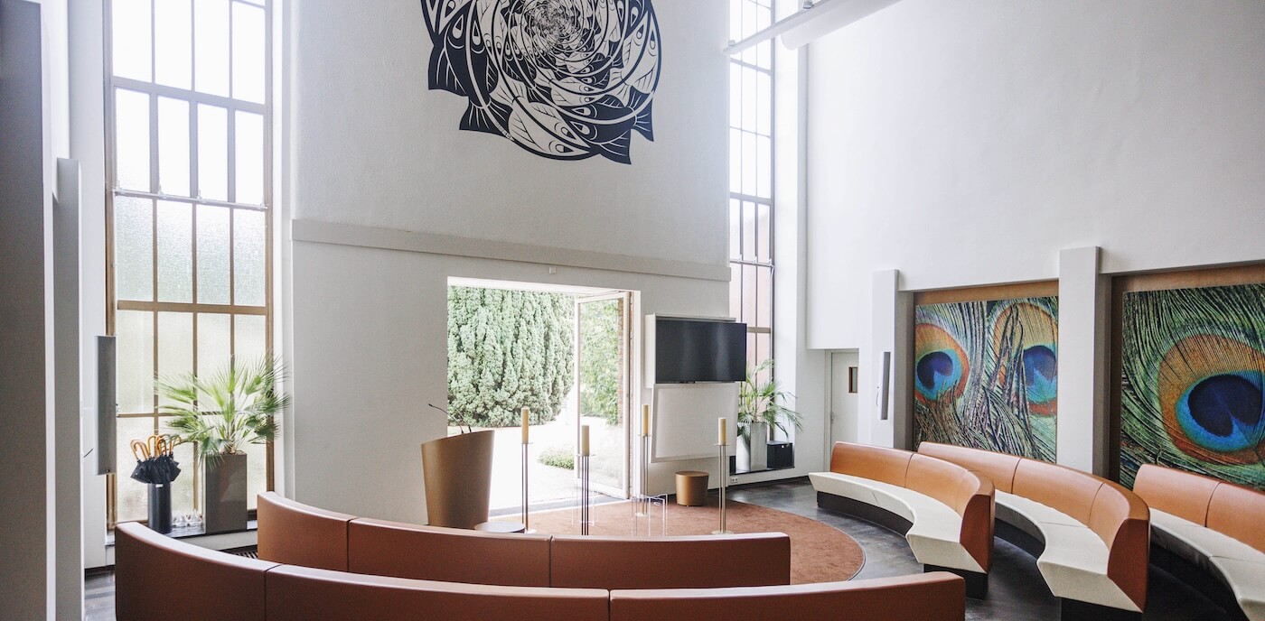 Aula van begraafplaats Tolsteeg